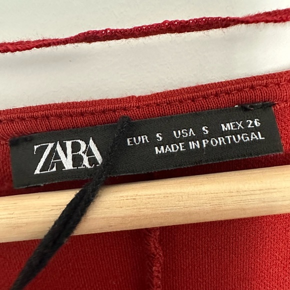 Zara Pleated Front Drop Shoulder Dress - Picture 4 of 4